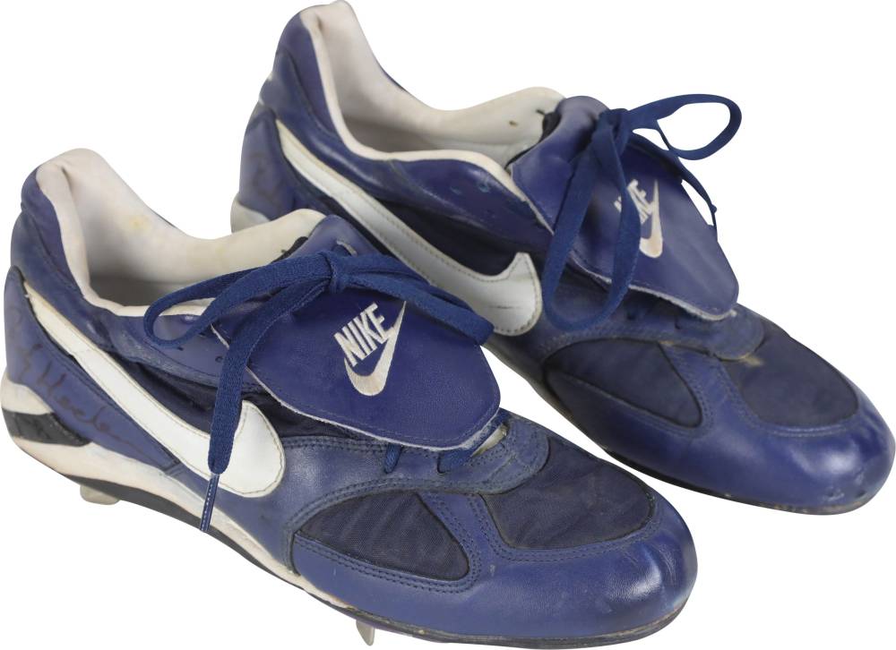 1980 Hall of Fame Player Game Used  Rickey Henderson # Baseball Card