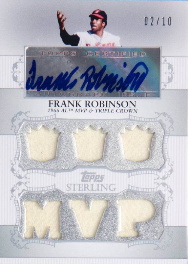 2009 Topps Sterling Moments Relic Autographs Frank Robinson #SMA-8 Baseball Card