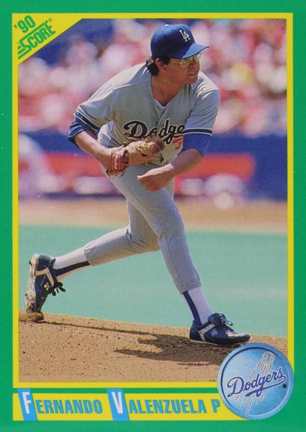 1990 Score Fernando Valenzuela #54 Baseball Card