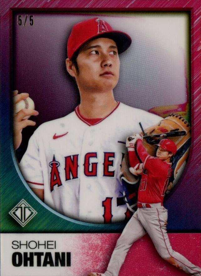 2023 Topps Transcendent Collection Transcendent Icons Chrome Shohei Ohtani #83 Baseball Card
