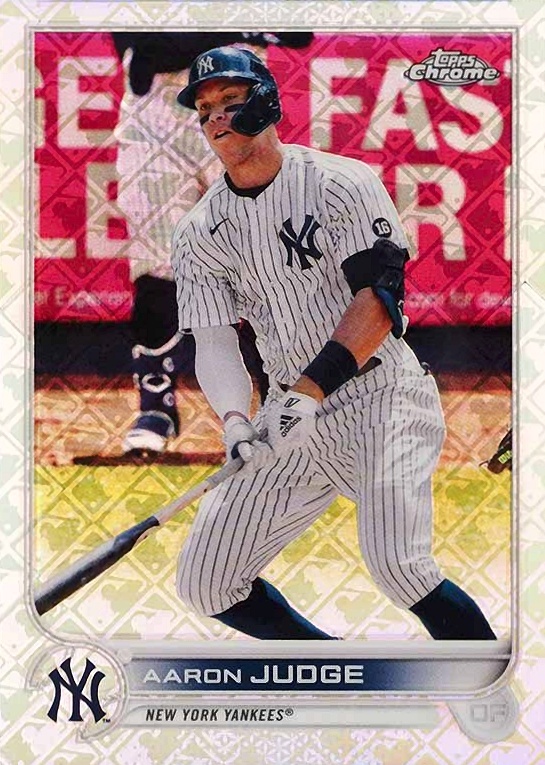 2022 Topps Chrome Logofractor Edition Aaron Judge #35 Baseball Card