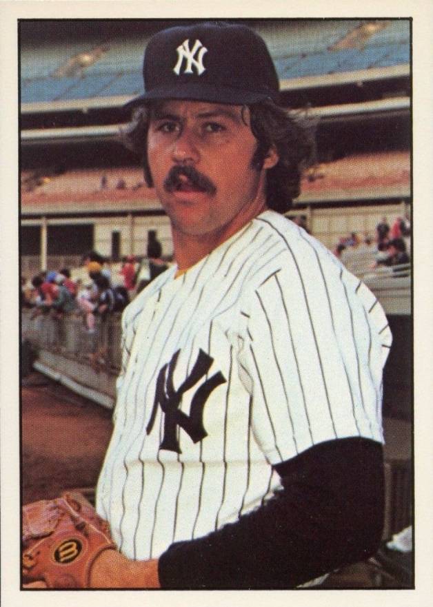 1975 SSPC Catfish Hunter #425 Baseball Card