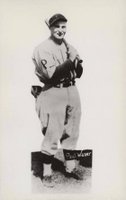 1933 Worch Cigar # Paul Waner Blank Background Baseball Card
