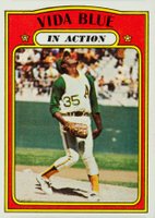 1972 Topps #170 Vida Blue In Action Baseball Card
