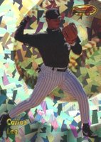 1998 Bowman's Best #154 Carlos Lee Atomic Refractor Baseball Card