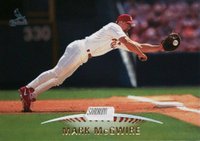1999 Stadium Club #70 Mark McGwire Baseball Card
