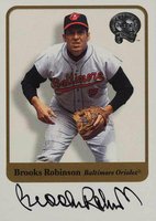2001 Fleer Greats # Brooks Robinson Autographed Baseball Card