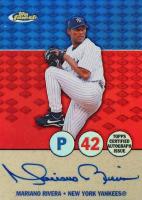 2005 Finest Autographs #FA-MR Mariano Rivera Refractor Baseball Card