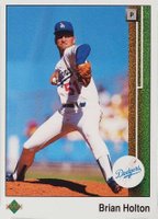 1989 Upper Deck #72 Brian Holton Correct Baseball Card