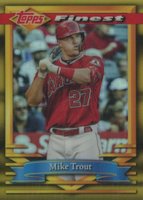 2021 Topps Finest Flashbacks #36 Mike Trout Gold Refractor Baseball Card