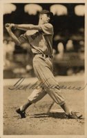 1999 Hall of Fame Autographs # Ted Williams Postcard Baseball Card
