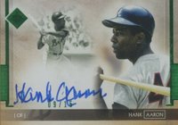 2020 Topps Transcendent Collection Autographs #HA Hank Aaron Variation-Emerald Baseball Card
