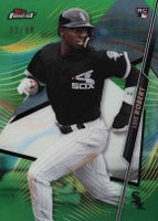 2020 Finest #97 Luis Robert Green Refractor Baseball Card