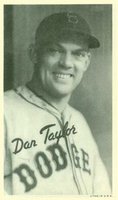 1936 Goudey Premiums-Type 1-Wide Pen # Dan Taylor Portrait Baseball Card