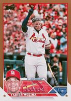 2023 Topps #4 Yadier Molina Gold Baseball Card