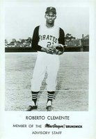 1965 MacGregor # Roberto Clemente Baseball Card