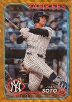 2024 Topps Chrome #150 Juan Soto Gold Wave Baseball Card