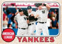 2017 Topps Heritage  #197 New York Yankees Baseball Card