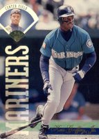 1995 Leaf #211 Ken Griffey Jr. Baseball Card