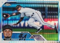 2023 Topps Chrome #47 Luis Arraez Prism Refractor Baseball Card