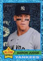 2025 Topps Heritage #380 Aaron Judge Chrome-Light Blue Sparkle Refractor Baseball Card