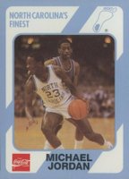 1989 Collegiate Collection North Carolina #17 Michael Jordan Basketball Card
