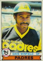 1979 Topps #30 Dave Winfield Baseball Card