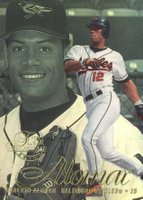 1997 Flair Showcase #58 Roberto Alomar Row 2 Baseball Card