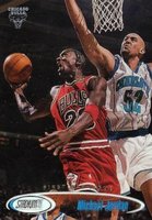 1998 Stadium Club 1st Day Issue #62 Michael Jordan Basketball Card