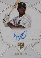 2020 Topps Definitive Collection Definitive Rookie Autographs #LR Luis Robert Baseball Card