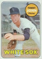 1969 Topps #465 Tommy John Baseball Card