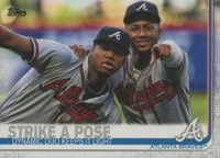 2019 Topps #508 Strike A Pose Baseball Card
