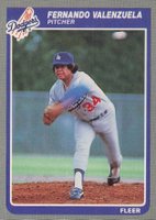 1985 Fleer #387 Fernando Valenzuela Baseball Card