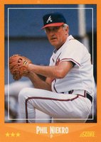 1988 Score Glossy #555 Phil Niekro Baseball Card