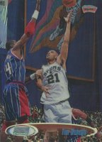 1998 Stadium Club Chrome  #17 Tim Duncan Refractor Basketball Card