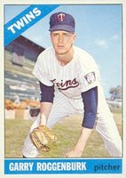 1966 Topps #582 Garry Roggenburk Baseball Card