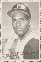 1969 O-Pee-Chee Deckle # Roberto Clemente Baseball Card