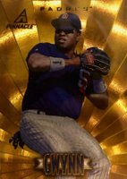 1997 New Pinnacle #71 Tony Gwynn Museum Collection Baseball Card