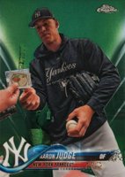 2018 Topps Chrome #1 Aaron Judge Signing Autographs-Green Refractor Baseball Card