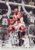 1992 Upper Deck Team MVP #TM5 Michael Jordan Basketball Card