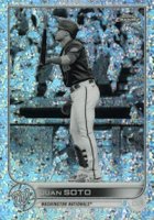 2022 Topps Chrome #129 Juan Soto Black & White Mini Diamond Refractor Baseball Card
