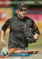 2018 Topps #157 Ichiro With Glove Baseball Card