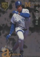 1995 Upper Deck #110 Ken Griffey Jr. Electric Diamond Gold Baseball Card
