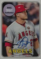 2018 Topps Heritage Real One Autographs #MT Mike Trout No Bat Baseball Card