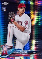 2018 Topps Chrome #150 Shohei Ohtani Pitching-Prism Refractor Baseball Card