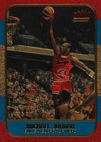 1996 Fleer Polychrome # Michael Jordan Refractor Gold Basketball Card