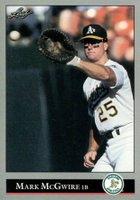 1992 Leaf #16 Mark McGwire Baseball Card