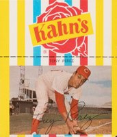 1969 Kahn's Wieners # Tony Perez Small-Glove on Base Baseball Card
