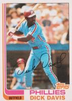 1982 Topps #352 Dick Davis Baseball Card