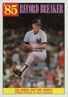 1986 Topps #204 Phil Niekro Record Breaker Baseball Card